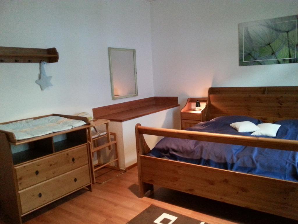 Ferienwohnung am Nürburgring Adenau Habitación foto