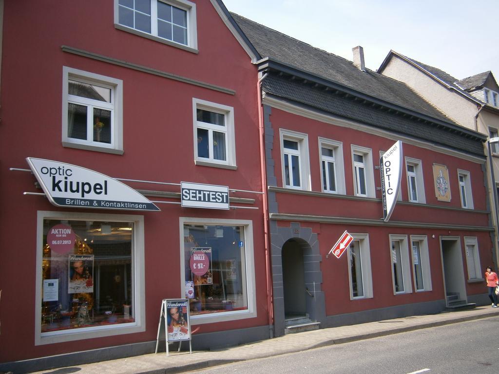 Ferienwohnung am Nürburgring Adenau Habitación foto